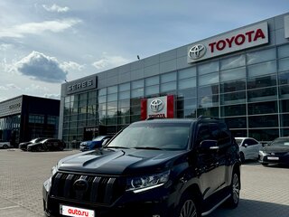 2017 Toyota Land Cruiser Prado 150 Series Рестайлинг 2, чёрный, 4200000 рублей, вид 2