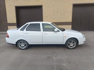 2017 Lada (ВАЗ) Priora I Рестайлинг, белый, 599999 рублей, вид 5