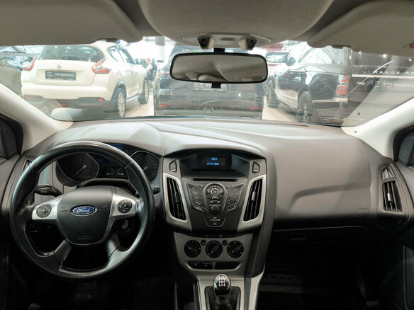 2013 Ford Focus III, серебристый - вид 13
