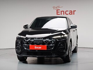 2025 Audi Q5 Sportback TFSI quattro S tronic II (GU), чёрный, 7261700 рублей, вид 3
