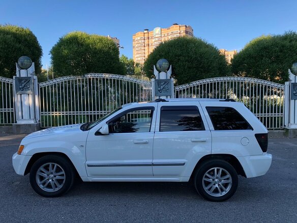 2008 Jeep Grand Cherokee III (WK), белый - вид 11