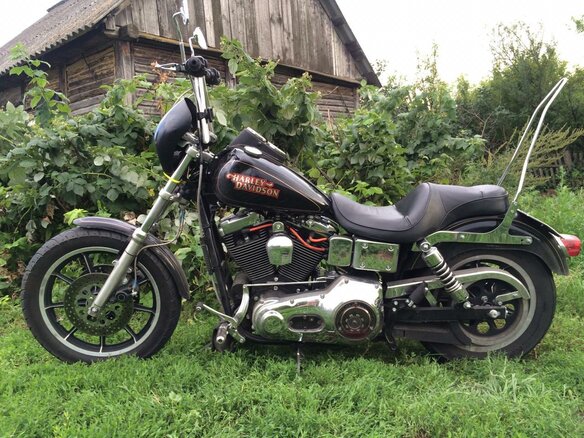 1996 Harley-Davidson Dyna Low Rider, чёрный - вид 3