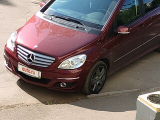 2009 Mercedes-Benz B-Класс 200 I (W245) Рестайлинг, пурпурный, 950000 рублей, вид 1