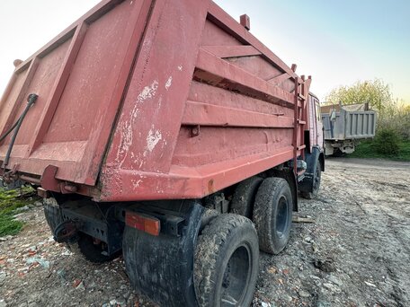 1991 КамАЗ 5511, красный, 450000 рублей, вид 4