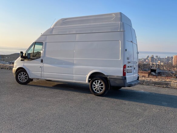 2013 Ford Transit, белый, 2000000 рублей - вид 3