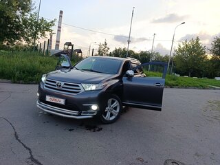 2011 Toyota Highlander II (XU40) Рестайлинг, серый, 2150000 рублей, вид 3