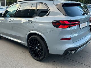 2023 BMW X5 40i IV (G05/G18) Рестайлинг, серый, 10200000 рублей, вид 4