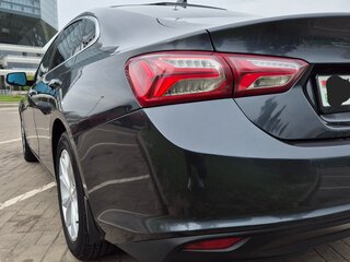 2020 Chevrolet Malibu IX Рестайлинг, серый, 1200000 рублей, вид 5