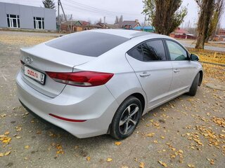 2016 Hyundai Elantra VI (AD), серебристый, 1600000 рублей, вид 4