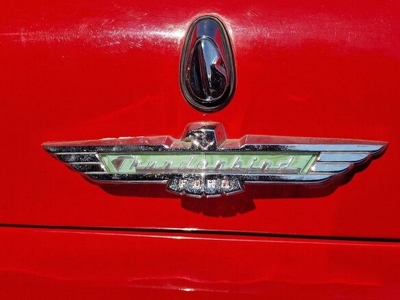 1957 Ford Thunderbird I, красный - вид 13