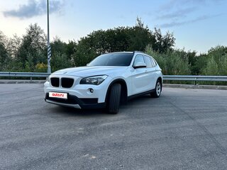 2013 BMW X1 18i I (E84) Рестайлинг, белый, 1000000 рублей, вид 1