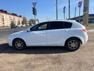 2013 Geely Emgrand EC7, белый, 375000 рублей, вид 4