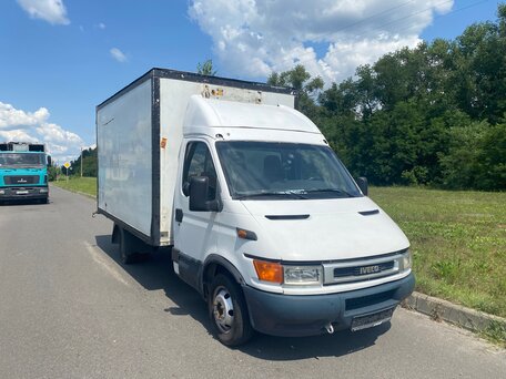 2002 Iveco Daily, белый, 1100000 рублей, вид 1