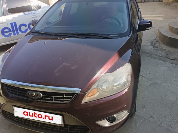 2009 Ford Focus II Рестайлинг, фиолетовый, 530000 рублей - вид 1