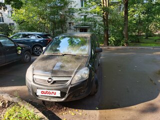 2011 Opel Zafira B Рестайлинг, чёрный, 700000 рублей, вид 1