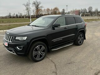 2013 Jeep Grand Cherokee IV (WK2) Рестайлинг, чёрный, 2010000 рублей, вид 1