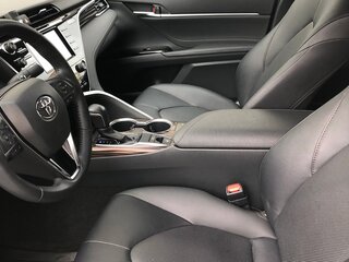 2020 Toyota Camry VIII (XV70), белый, 3700000 рублей, вид 5