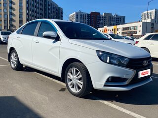 2017 Lada (ВАЗ) Vesta I, белый, 740000 рублей, вид 2