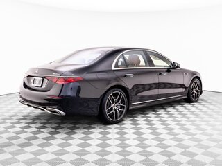 2026 Mercedes-Benz S-Класс 500 Long 4MATIC VII (W223) Рестайлинг, чёрный, 19990000 рублей, вид 3
