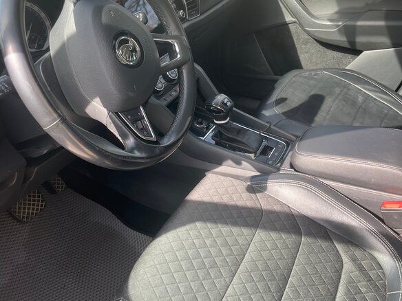 2019 Skoda Kodiaq I, бежевый, 3000000 рублей - вид 9