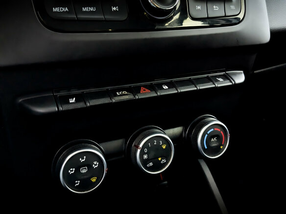 2021 Renault Duster II, белый, 1620000 рублей - вид 24