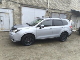 2015 Subaru Forester IV Рестайлинг, серый, 2250000 рублей, вид 4