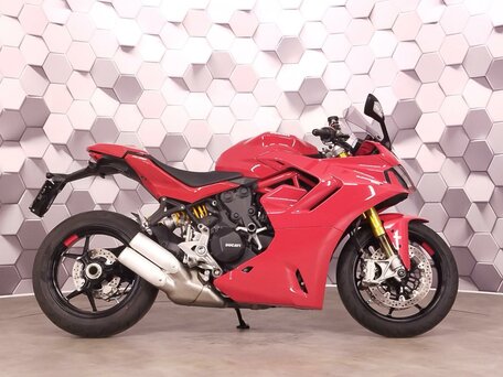 2021 Ducati Supersport, красный, 1199000 рублей, вид 3
