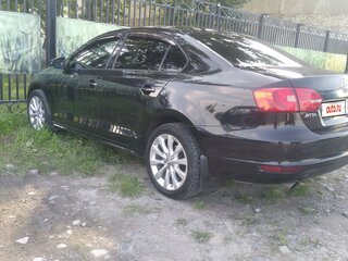 2013 Volkswagen Jetta VI, чёрный, 1200000 рублей, вид 3