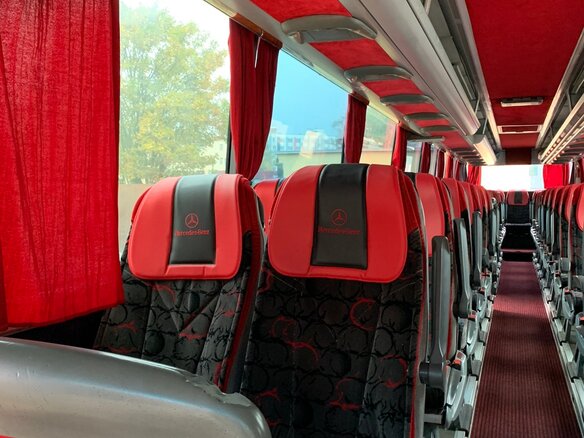 2005 Mercedes-Benz Travego, пурпурный, 6635228 рублей - вид 5