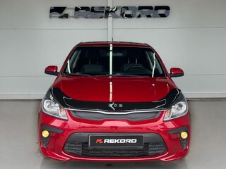 2019 Kia Rio IV, красный, 1419000 рублей, вид 4