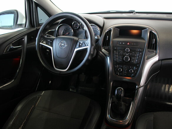 2011 Opel Astra J, белый - вид 8