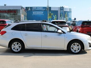 2013 Chevrolet Cruze I Рестайлинг, серебристый, 919000 рублей, вид 4