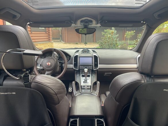 2010 Porsche Cayenne Diesel II (958), чёрный, 3000000 рублей - вид 21