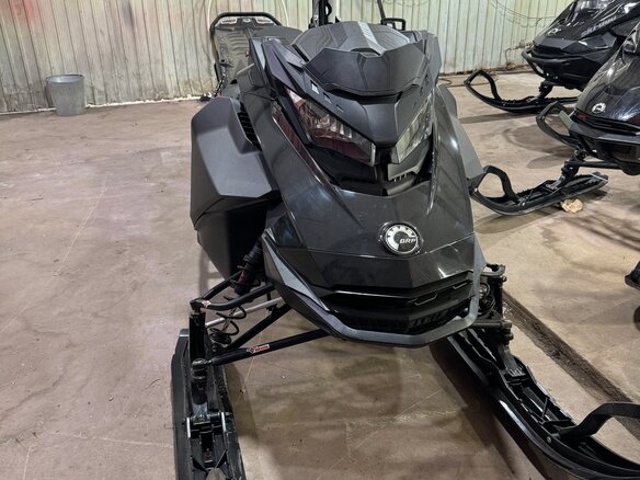 2019 BRP Ski-Doo Summit 850, чёрный, 6200000 рублей