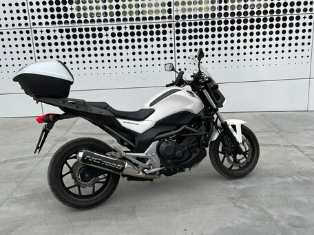 2013 Honda NC 700S, белый, 449999 рублей, вид 3