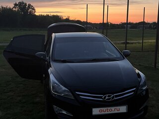 2016 Hyundai Solaris I Рестайлинг, чёрный, 1000000 рублей, вид 4