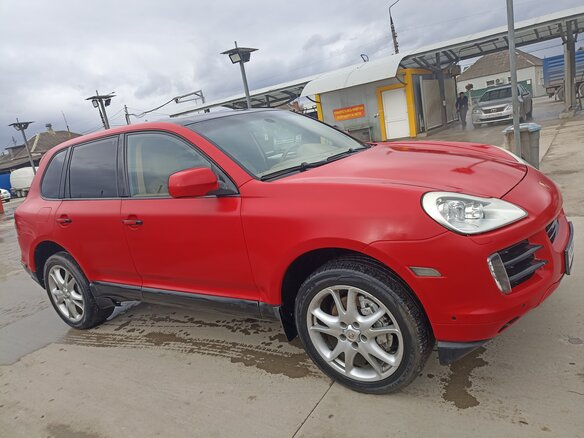 2007 Porsche Cayenne S I Рестайлинг (957), красный, 1450000 рублей