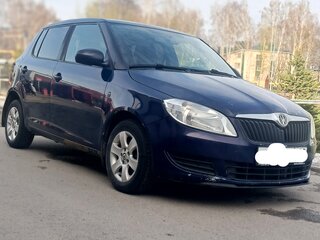 2011 Skoda Fabia II Рестайлинг, синий, 430000 рублей, вид 4