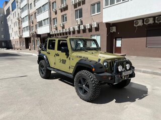 2013 Jeep Wrangler III (JK), зелёный, 4200000 рублей, вид 1
