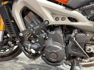 2014 Yamaha MT-09 (FZ-09), оранжевый, 600000 рублей, вид 3