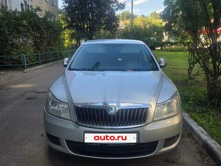 2013 Skoda Octavia II (A5) Рестайлинг, серый, 700000 рублей, вид 1