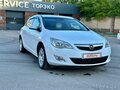 2011 Opel Astra J, белый, 700000 рублей - вид 1