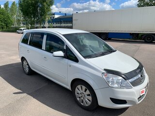 2012 Opel Zafira B Рестайлинг, белый, 800000 рублей, вид 2