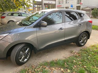 2015 Hyundai ix35 I Рестайлинг, серый, 1650000 рублей, вид 3