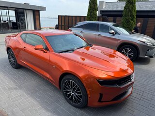 2019 Chevrolet Camaro VI Рестайлинг, красный, 2450000 рублей, вид 2