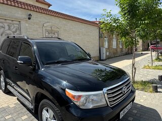 2013 Toyota Land Cruiser 200 Series Рестайлинг 1, чёрный, 3950000 рублей, вид 2