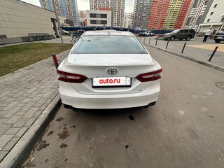 2020 Toyota Camry VIII (XV70), белый, 3950000 рублей, вид 5