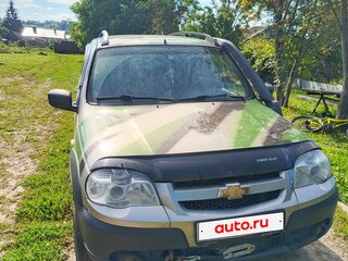 2016 Chevrolet Niva I Рестайлинг, серый, 700000 рублей, вид 1