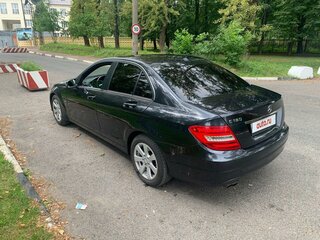 2011 Mercedes-Benz C-Класс 180 BlueEFFICIENCY III (W204) Рестайлинг, чёрный, 1650000 рублей, вид 2