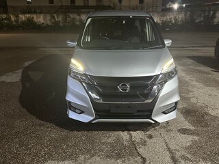 2017 Nissan Serena S-Hybrid V (C27), серебристый, 1999000 рублей, вид 2